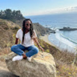 Meet your Posher, Jeanai